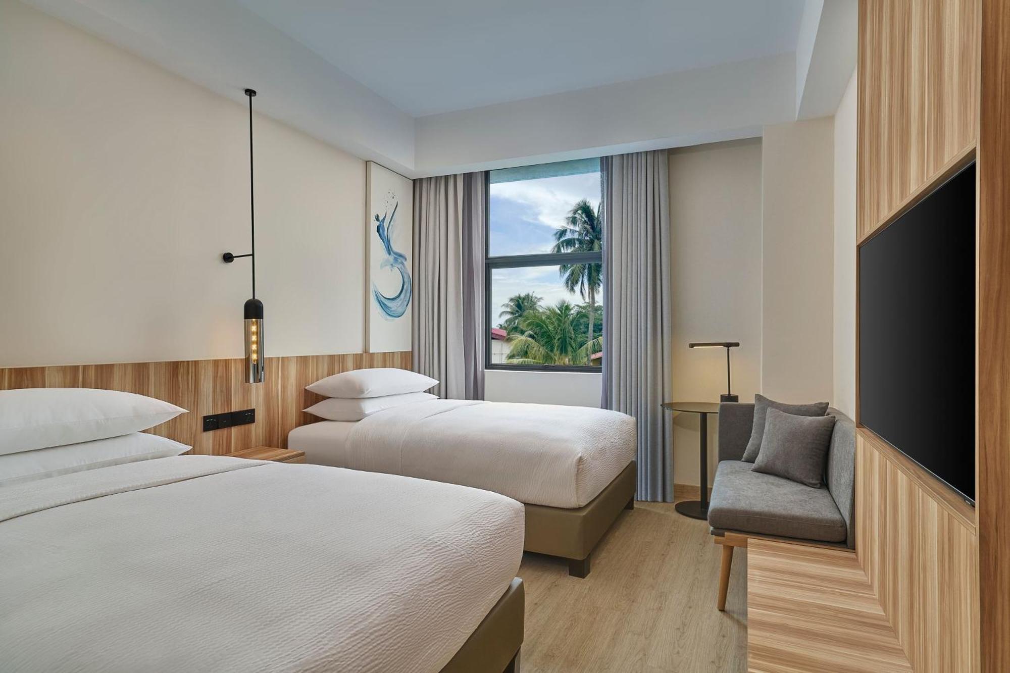 Hotel Fairfield By Marriott Kuala Besut Exterior foto